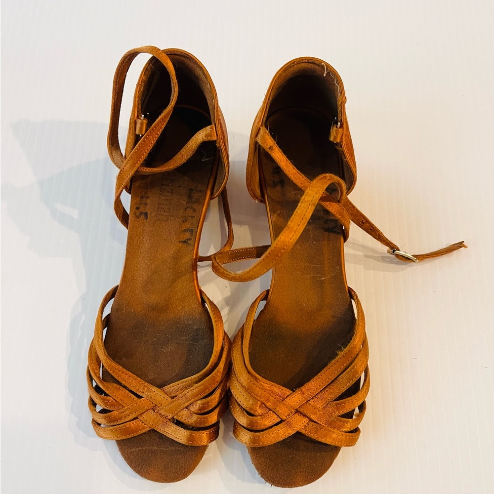 Karizmah Ballroom Shoe - size 4.5